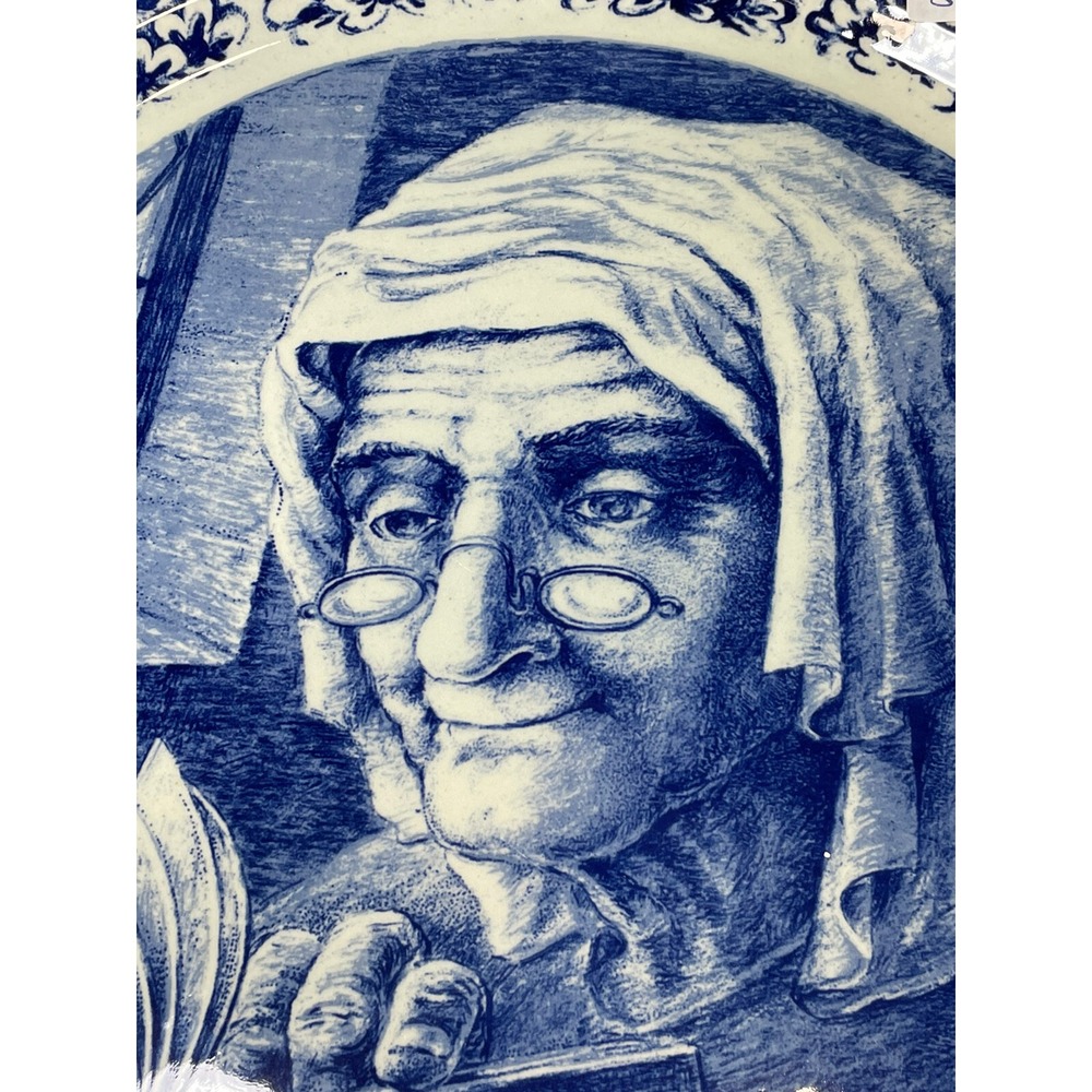 Vtg.Decorative La Louviere Boch Delft Blue Plate Woman Reading Book Wall Hanging - Picture 10 of 12